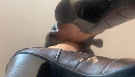 POV - upskirt and highhels from the bottom - nylons and brown heels - 4K mov