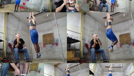 Slender blonde captive strung up by her wrists (MP4 SD 3500kbps)