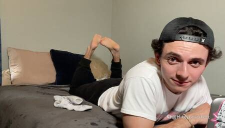 Matteo The College Jock In "The Pose" & Cum Countdown