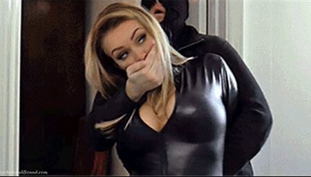 Jenna in: Buxom Secret Agent Babe Files: The Startling Barbary Mist Caper & the Missing Miss Hoskins! (Special Bonus Edition) (HD)