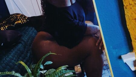 Sexy Ebony Rips Evening Bubby Mirror FARTS!