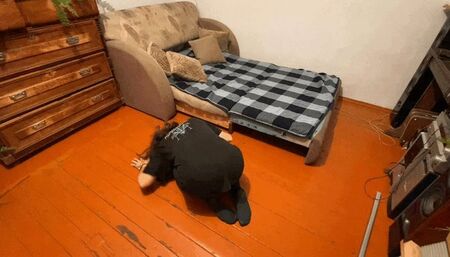 stuck under the sofa wmv