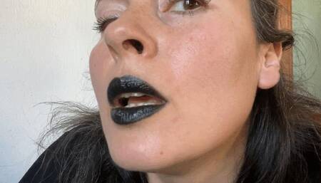 plump black lips mpg 1080