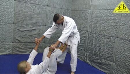 Antscha vs Imi judo gi test of strength