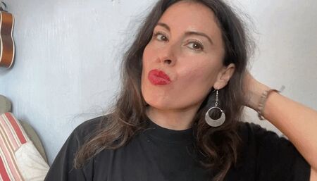 self-punishment with teeth mpg 720