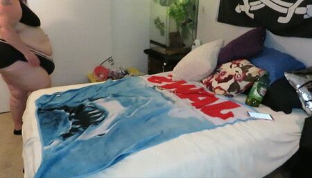 Cat Burglar Stretch and Tease