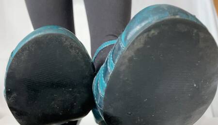 A Shoefetish Dream - Bootomview on Mary Jane Heels and black Nylons - 4k