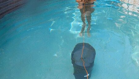 Carissa Dumond Underwater Pulley Play