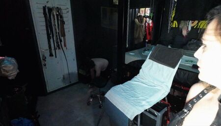 puppy slut training from mistress Tirza