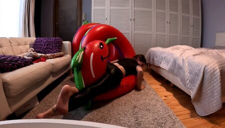 Caught and squeezed by giant snake and gets revenge