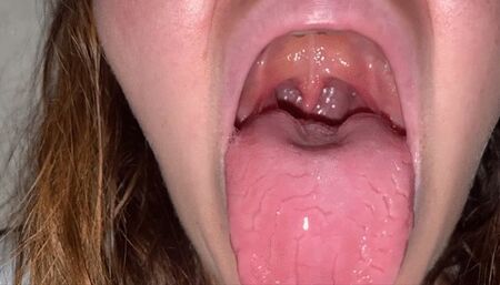 4 minute with open mouth