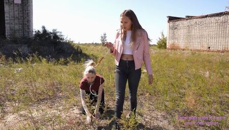 PAMELA - You need some extra training, pet! (4K)