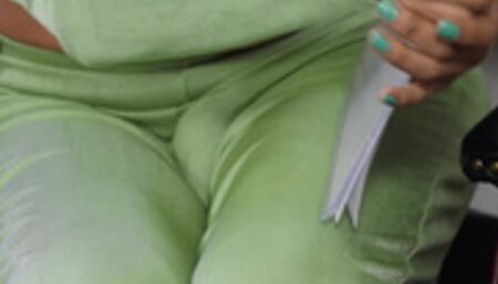 Massaged By the Imposter - Jessy Dubai & Eva Maxim