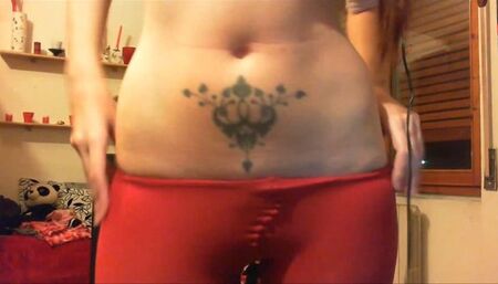 Tight tights and hot wet squirting avi