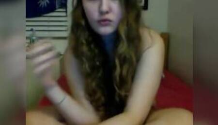 Girl cums from smelling her ass