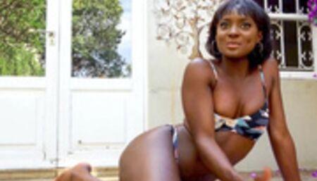 Gorgeous Zulu Princess Outdoor Fucking Her Yoga Instructor While Rich Husband Works