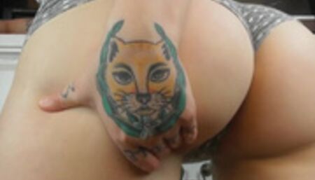 Worship My Ass In Boyshorts