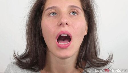 Inside My Mouth - Nikol got a mouth exam (MOBILE)