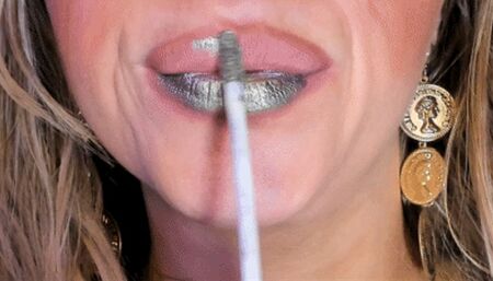 Silver Metallic Lipstick Blackout Kisses Lip Smelling (HD) WMV