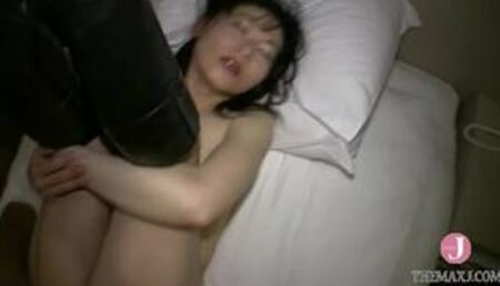 Just a little touch on her body and her pussy is already soaked even through her pants. The eroticis