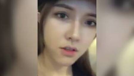 精品高颜值系列被包养的大学生很清纯露脸给看逼