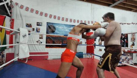 Bianca vs Zac - Comp & Real Boxing - The KO Bet