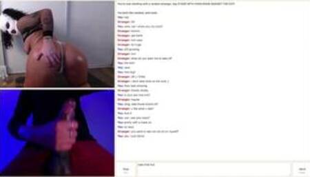 A Ski Mask and a Phat Ass Mixed Babe on Webcam