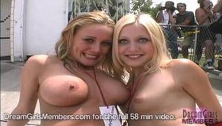 Wild Pussy Adventures At Nudes A Poppin