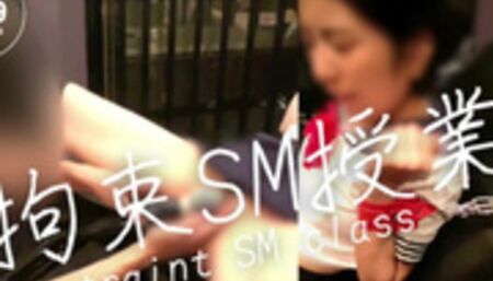 【拘束SM授業】「先生もう許してください…！」教師達にまわされる生徒
