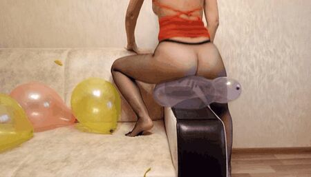 Sexy balloon popping