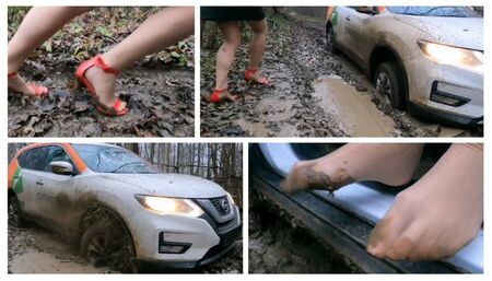 Late autumn deep stuck in mud - sexy girl in a trouble