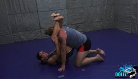 Kim vs Balazs competetive wrestling match