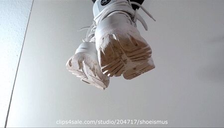 POV Enjoy the sight of the buffalo shoe NOSOUND