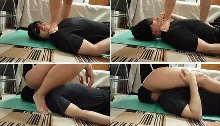 80) Trampling and facesitting without mercy - POV2