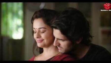 Tamil Actress Pooja Kumar Has Romantic Sex