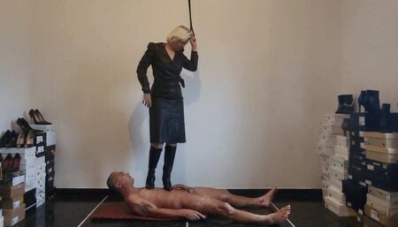 Lady Latisha - Trample in GUCCI Stiletto Boots - Full HD