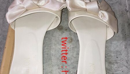 Cum sexy white slippers with bow