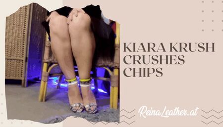 Kiara Krush crushes chips -solo video