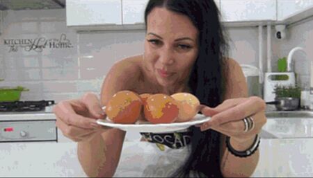 4 big eggs hit Loris stomach Ac