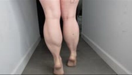 Ruined Jerk to Muscular Calves Barefoot MP4 1080