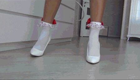 Dipping in white shoes and white socks a