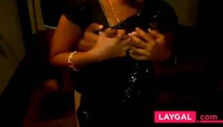 22 telugu aunty boobs pressing with black saree