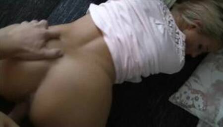 Creampie mit Lieblingsstiefneffen betrogen