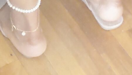 Calypso Rose - Looking Through Her Closet For Shoes Nov 2022