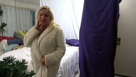 Stepson gets to fuck his stepmom for christmas