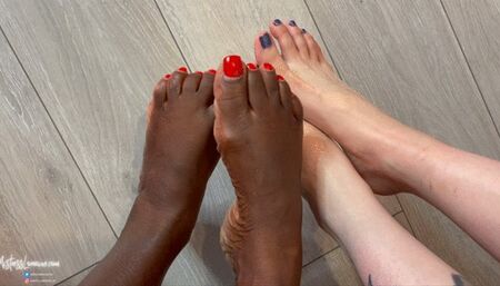 Double foot delight for one lucky slave