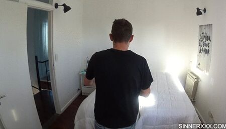 BTS CAM - PORNSTARS EXPLAIN SEX EDUCATION SERIES - CHERRY KISS