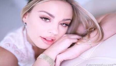 ANNA CLAIRE CLOUDS MAKES HER AMATEUR ALLURE DEBUT