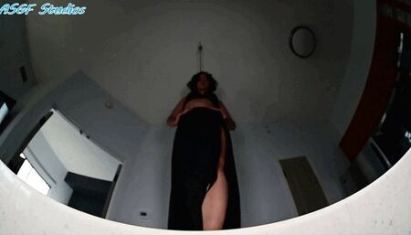 Rani 's big feet crush tinys Part 3  - MOV