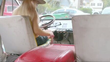 Galas Struggling in 1963 Falcon Van Custom Clip - HD 1080p